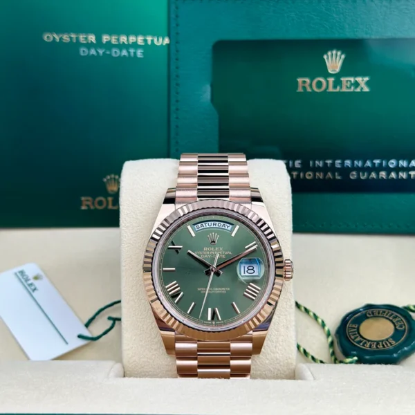 Rolex DAY-DATE 228235 OLIVE UNWORN