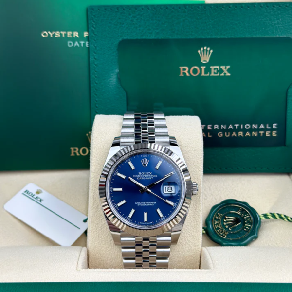 Rolex DATEJUST 41mm 126334 BLUE INDEX JUBILEE UNWORN