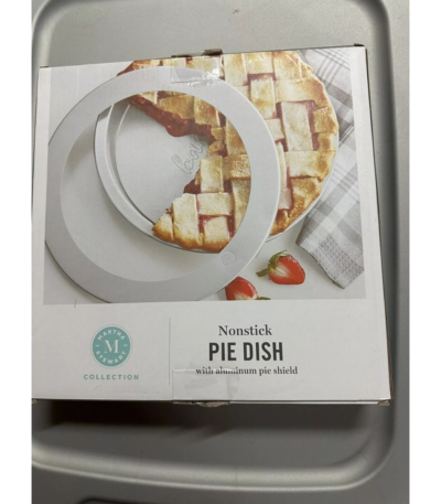 Martha Stewart Pie Dish With Aluminum Pie Shield