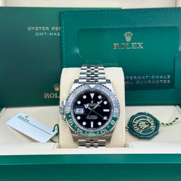 Rolex GMT-MASTER II 126720VTNR JUBILEE UNWORN