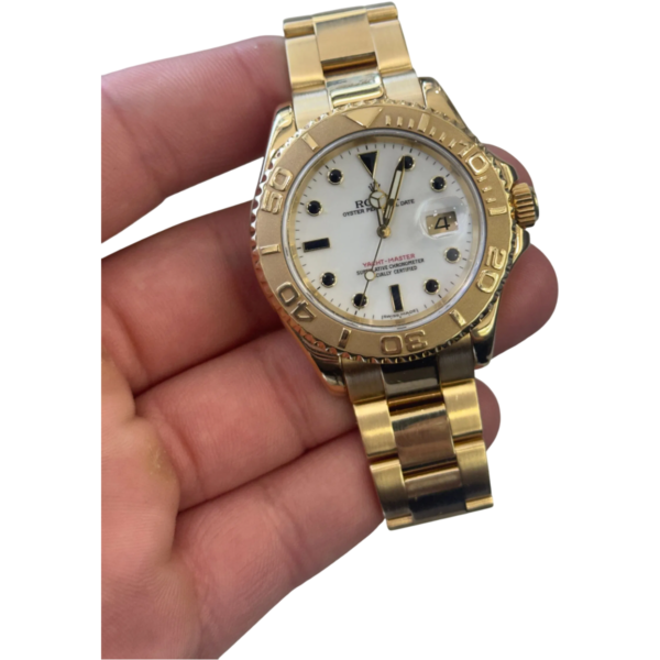 Rolex YachtMaster 40mm YellowGold White Dial Black Markers 11 Links